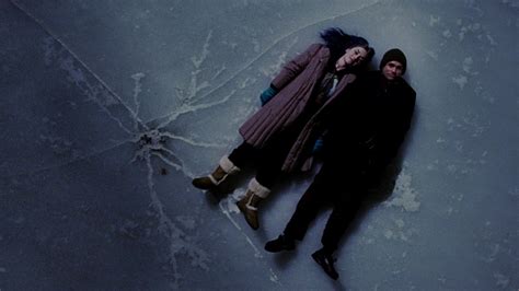 Eternal Sunshine of the Spotless Mind, A Haunting Exploration of Lost Love and Memory Manipulation!